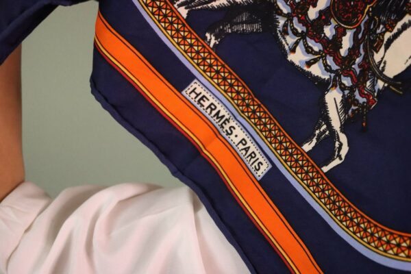 روسری هرمس فرانسه Hermes - تصویر 3